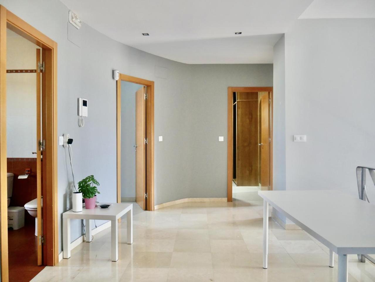 Villa Private Pool! Your Oasis In Sevilla! Bbq! *