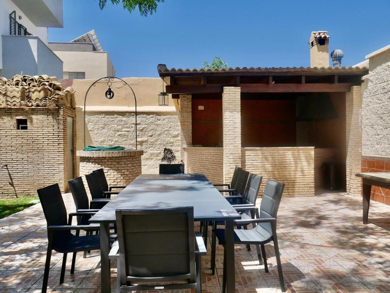 Private Pool! Your Oasis In Sevilla! Bbq! Séville