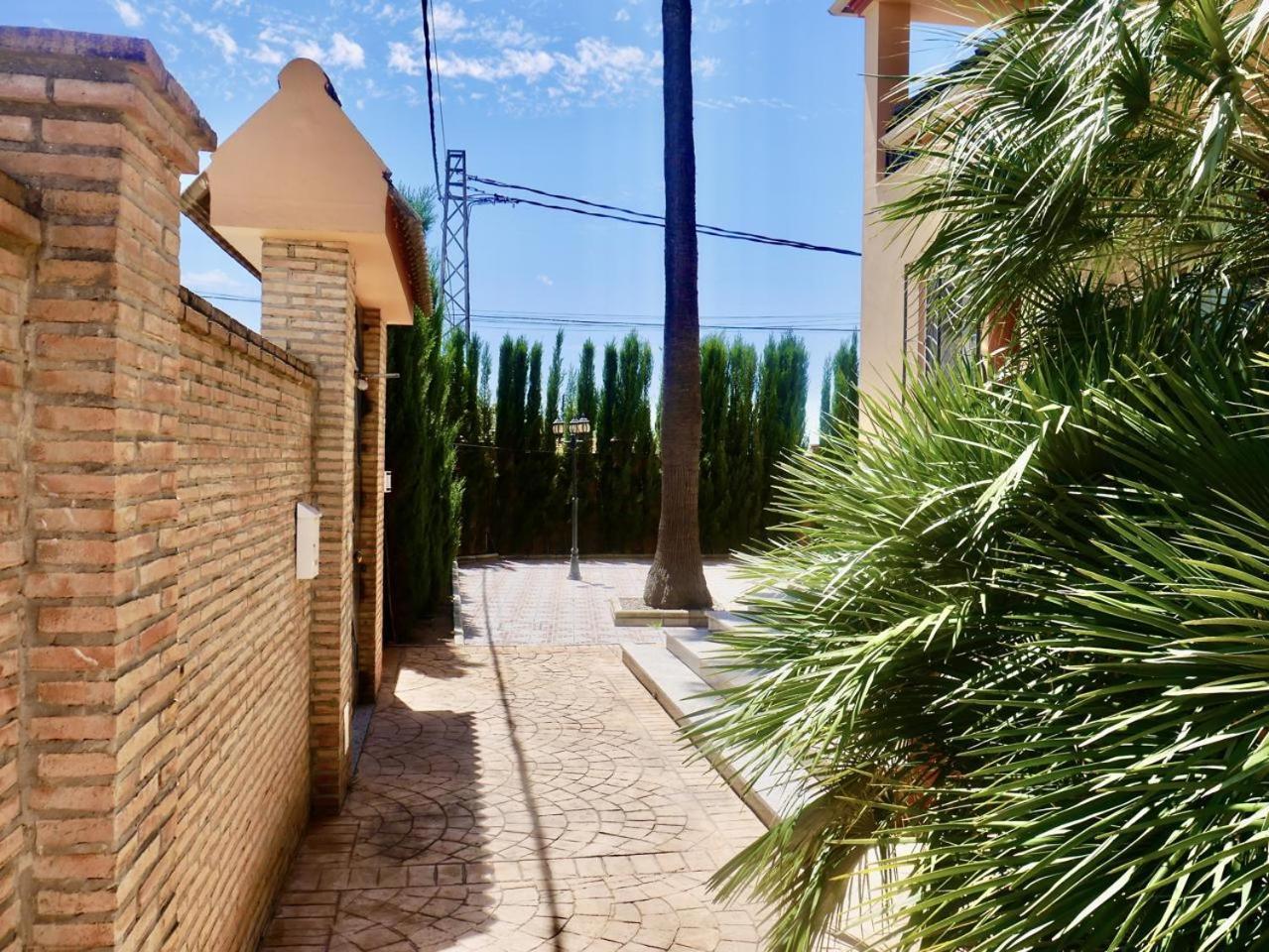 Villa Private Pool! Your Oasis In Sevilla! Bbq! Séville